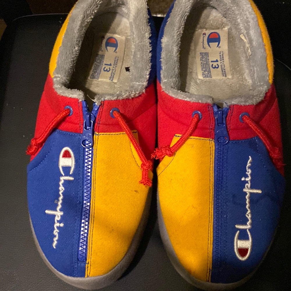Men size 13 champions slippers